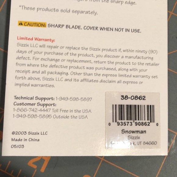 Sizzix PaddlePunch positionable Hand punch dies - Picture 11 of 15